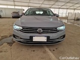  Volkswagen  Passat VOLKSWAGEN  / 2019 / 5P / STATION WAGON VAR. 2.0TDI SCR EVO 110KW BUSINESS DSG #28