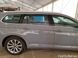  Volkswagen  Passat VOLKSWAGEN  / 2019 / 5P / STATION WAGON VAR. 2.0TDI SCR EVO 110KW BUSINESS DSG #40