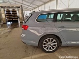  Volkswagen  Passat VOLKSWAGEN  / 2019 / 5P / STATION WAGON VAR. 2.0TDI SCR EVO 110KW BUSINESS DSG #43