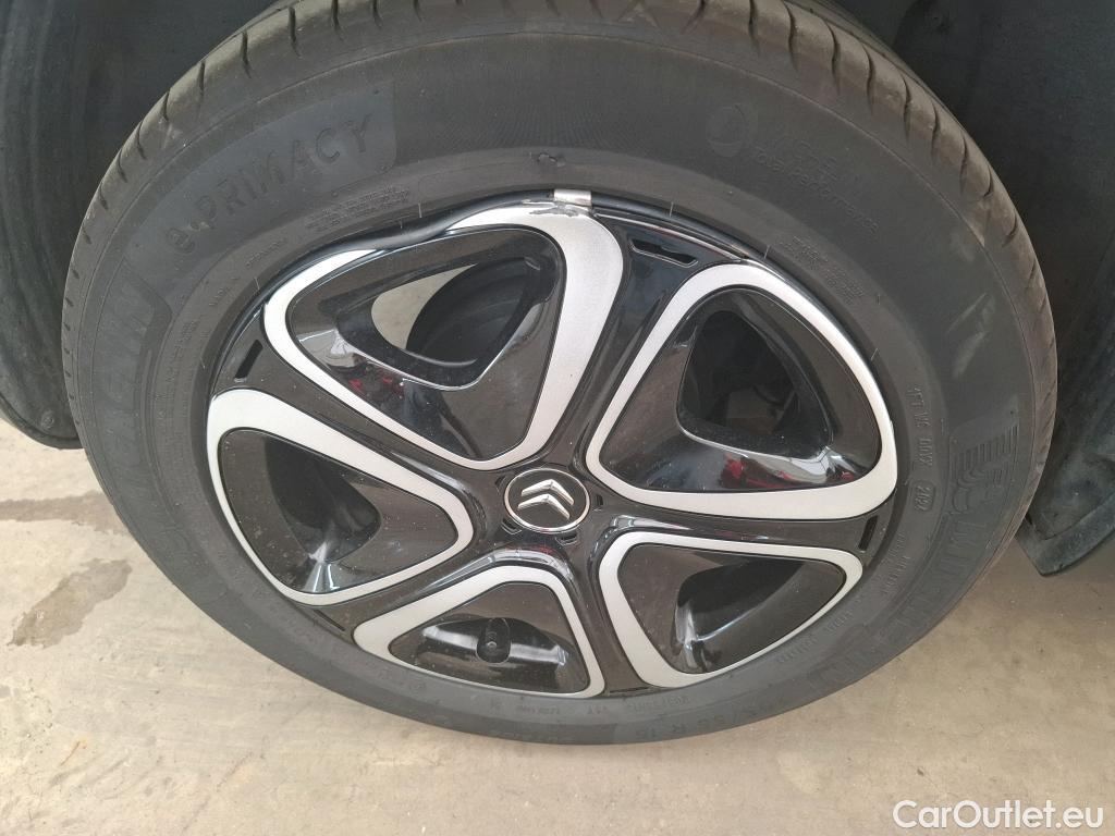  Citroen  C3  Plus 1.2 PureTech 80CV BVM5 6E #3