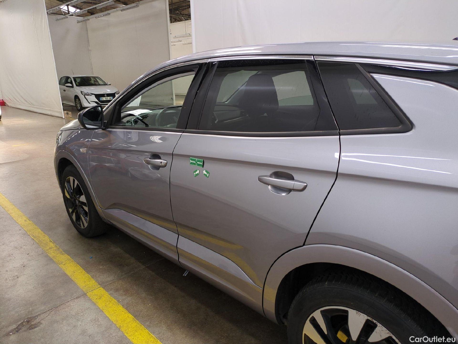 Opel   Grandland X Grandland X Business Elegance 1.5 130CV BVA8 6E #15