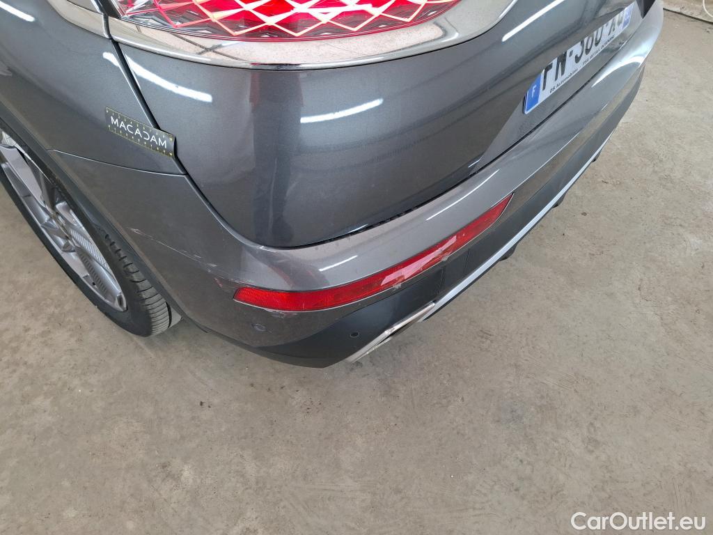  DS  DS7 DS DS 7 Crossback / 2017 / 5P / SUV E-TENSE 4x4 Executive #7