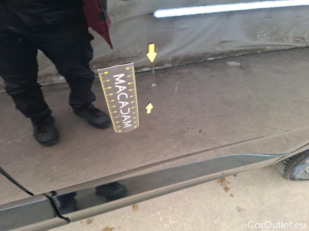  Opel   Grandland X Grandland X Elegance Business 1.5 130CV BVA8 E6d #43