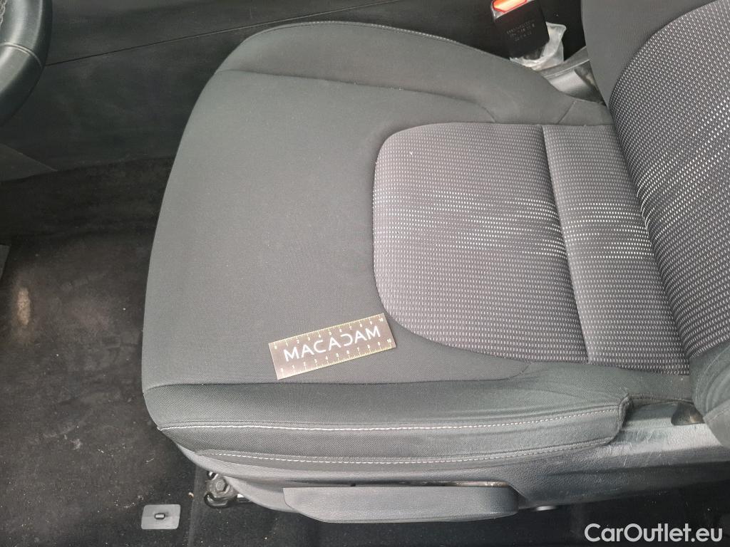  KIA  Sportage KIA  / 2021 / 5P / SUV 1.6 T-GDI 265 PHEV AUTO 4WD ACTIVE BUSIN #33