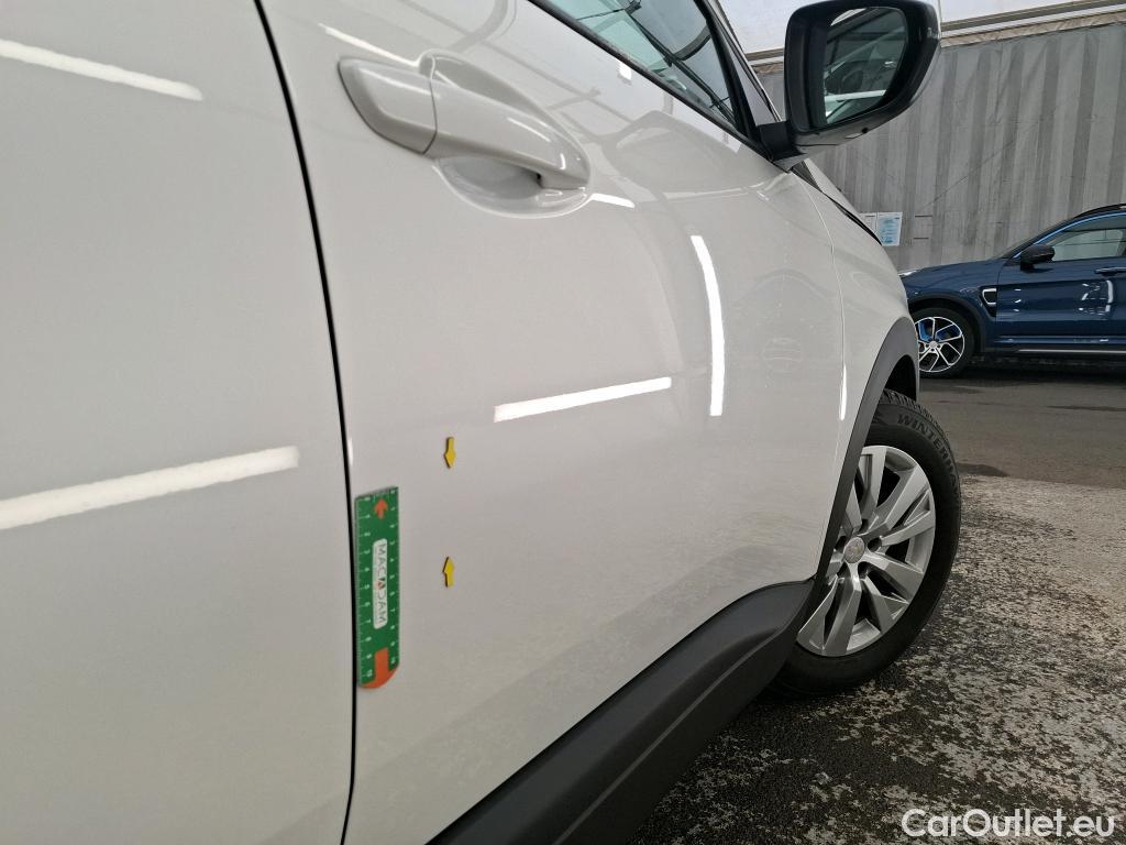  Peugeot  3008  Active Pack 1.2 PureTech 130CV BVM6 E6d #1