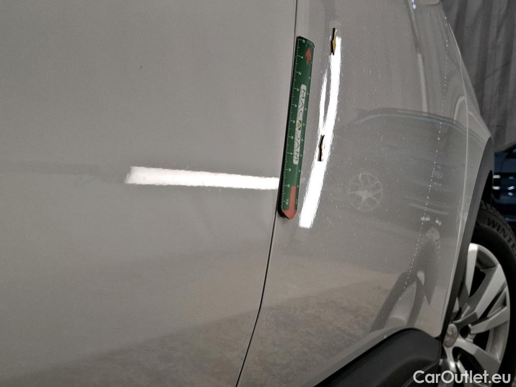  Peugeot  3008  Active Pack 1.2 PureTech 130CV BVM6 E6d #2