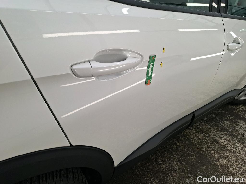  Peugeot  3008  Active Pack 1.2 PureTech 130CV BVM6 E6d #3