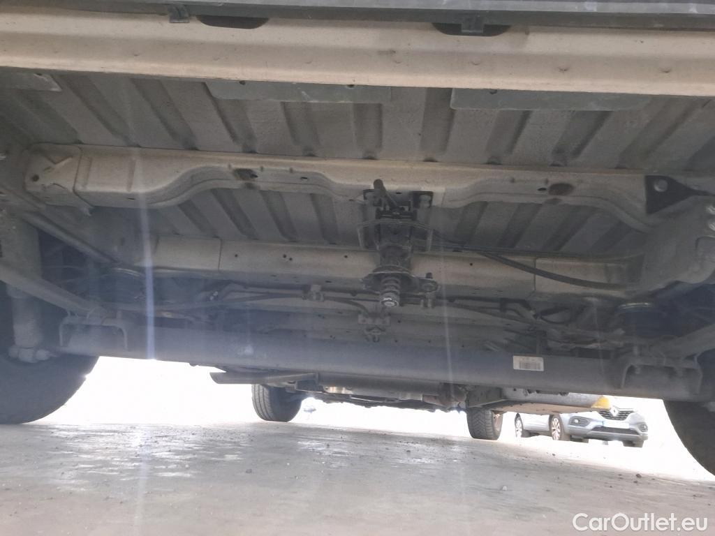  Peugeot  Boxer  VU 4p Fourgon vitré 2.0 BLUEHDI 130 PRO 335 L2H2 / TPMR #56