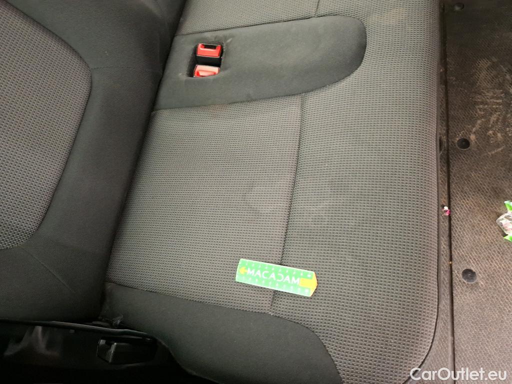 Renault  Trafic  III Combi L2H1 3 0t (8/9 Sièges) Zen 2.0 dCi 150CV BVM6 9 Sieges E6d #21