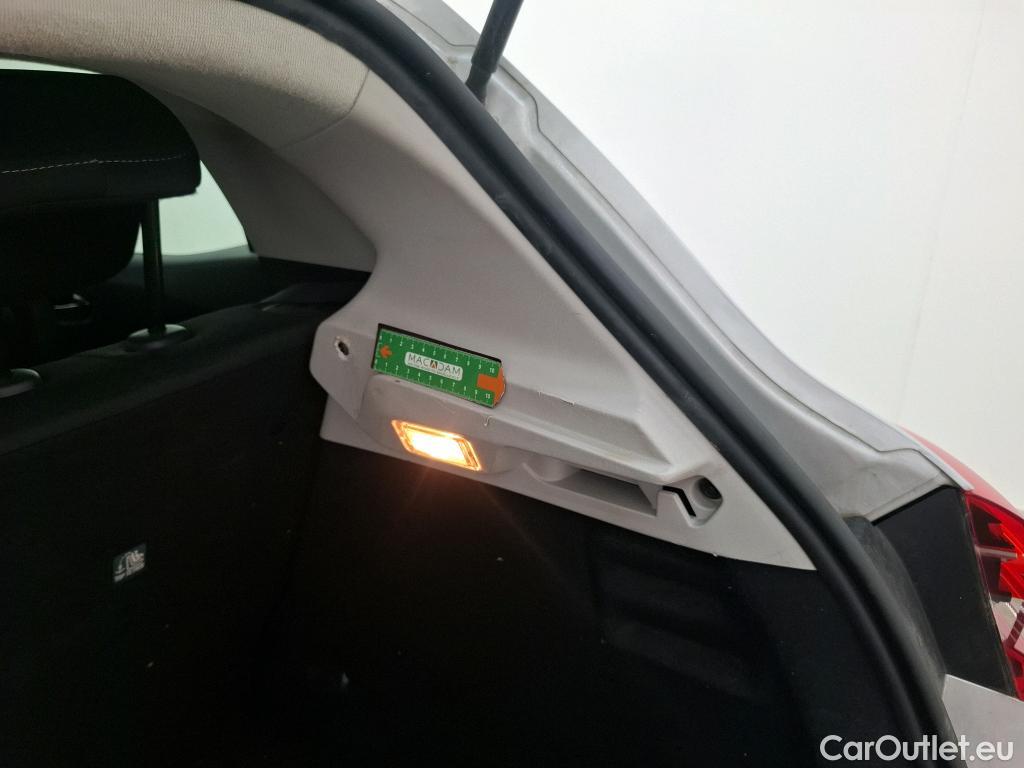  Renault  Clio  V Business 1.6 E-TECH Hybrid 140CV BVA6 E6d #14