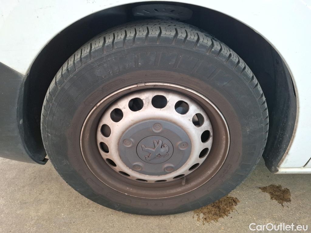  Peugeot  Expert  Kombi L2 1.6 HDi 115CV BVM6 E6 #13
