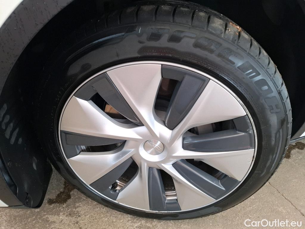  Tesla  Model Y TESLA  / 2020 / 5P / SUV Grand Autonomie Dual Motor AWD #4