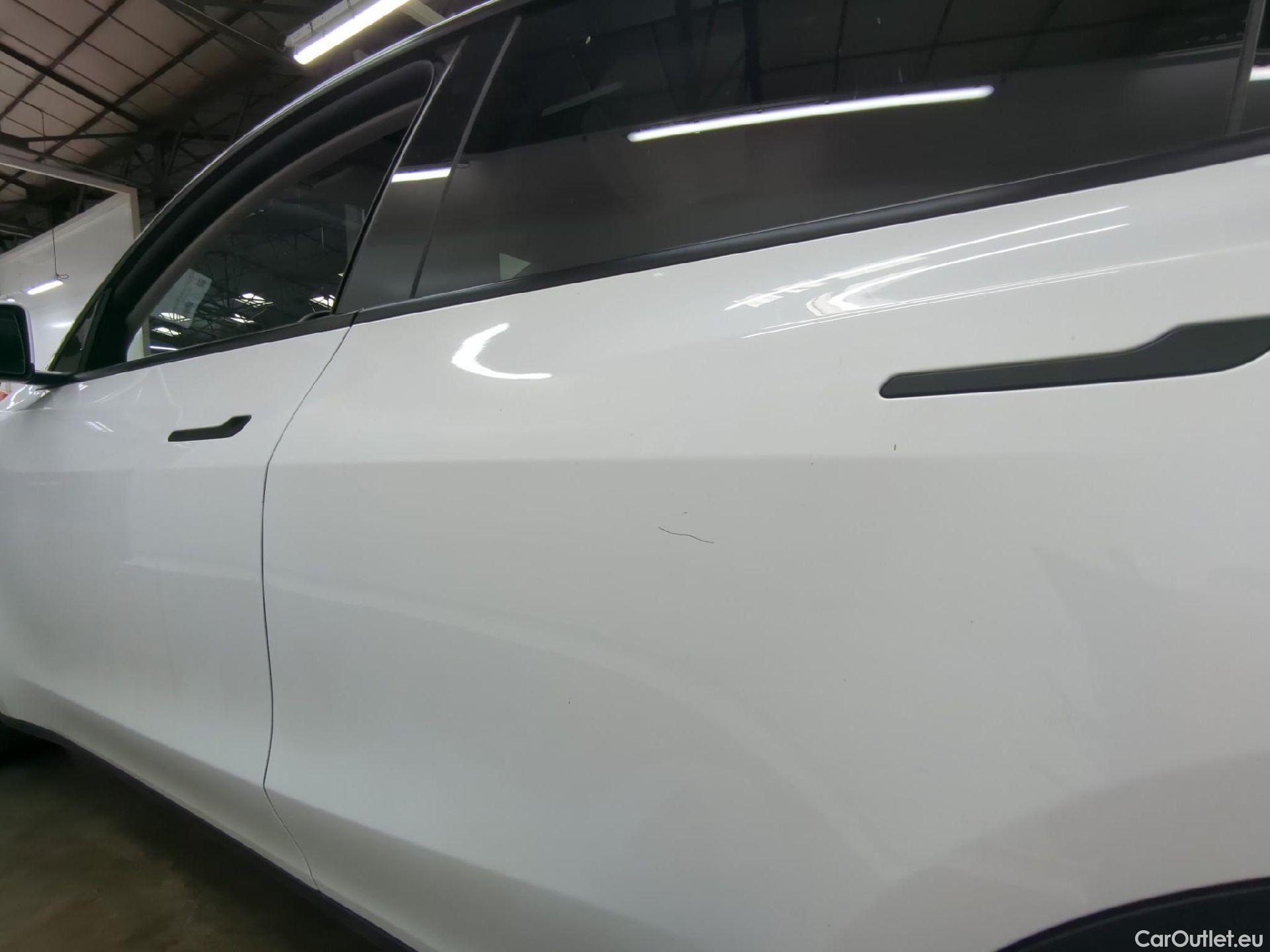  Tesla  Model Y TESLA  / 2021 / 5P / SUV RWD #29