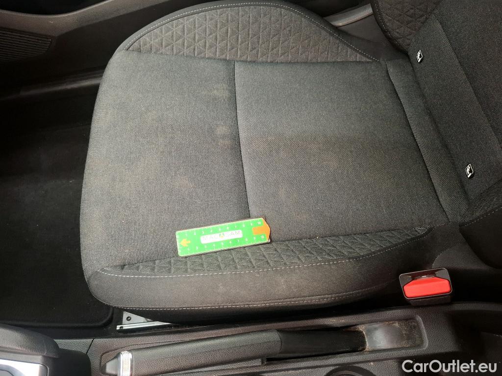  Renault  Clio  V Business 1.6 E-TECH Hybrid 140CV BVA6 E6d #21