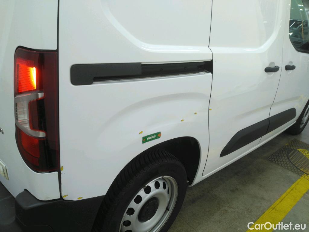  Citroen  Berlingo  Fourgon Club M 1000 1.5 BlueHDi 130CV BVA8 E6d #1