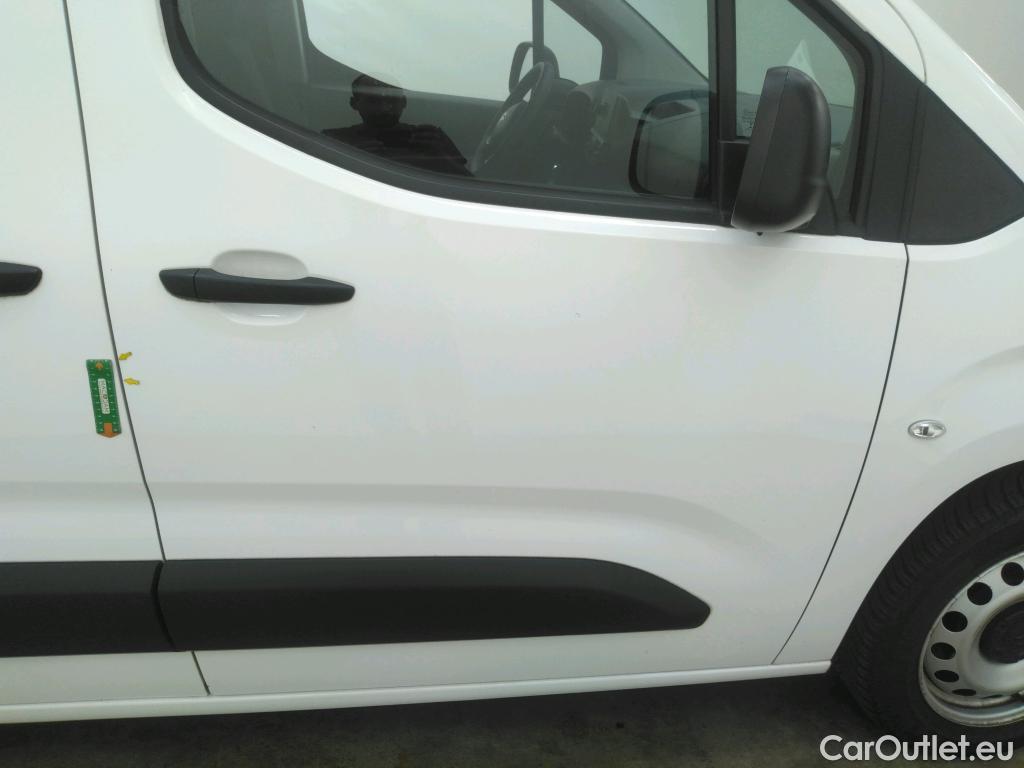  Citroen  Berlingo  Fourgon Club M 1000 1.5 BlueHDi 130CV BVA8 E6d #21