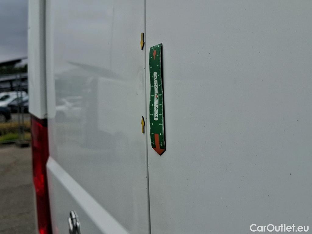  Peugeot  Boxer PEUGEOT  VU 4p Fourgon BLUEHDI 110 PREMIUM 330 L2H2 #63