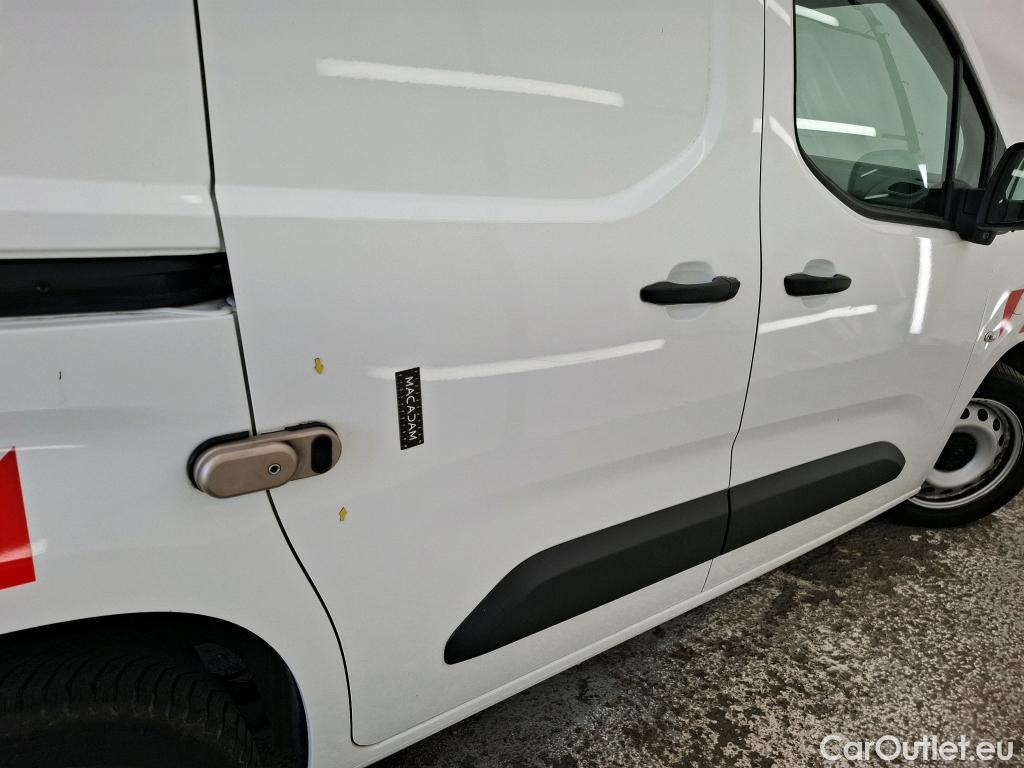  Citroen  Berlingo  Fourgon Club M 1000 1.2 PureTech 130CV BVA8 E6d #1