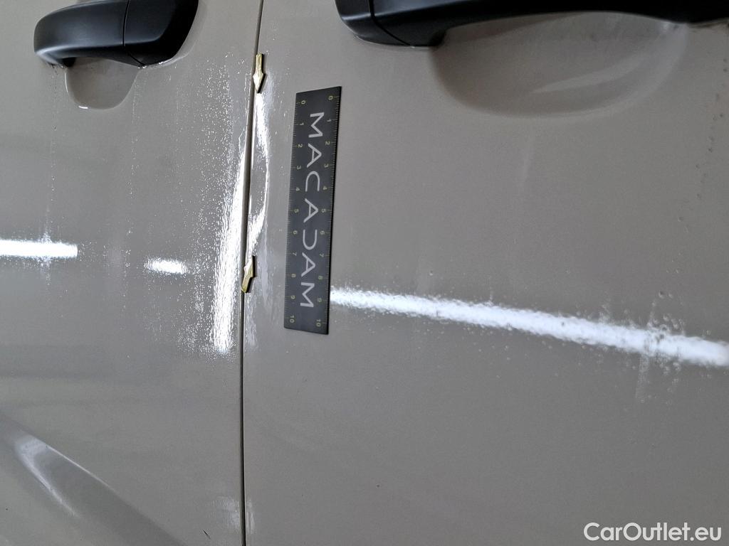  Citroen  Berlingo CITROEN  Van / 2018 / 4P / Fourgonnette Taille M 1000kg PureTech 130 S&S AT Club #18