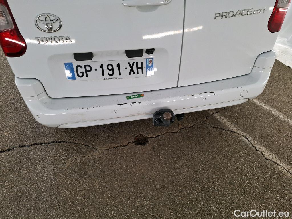  Toyota  Proace TOYOTA  City / 2019 / 4P / Fourgonnette 1.5 Medium 100 D-4D Business #29