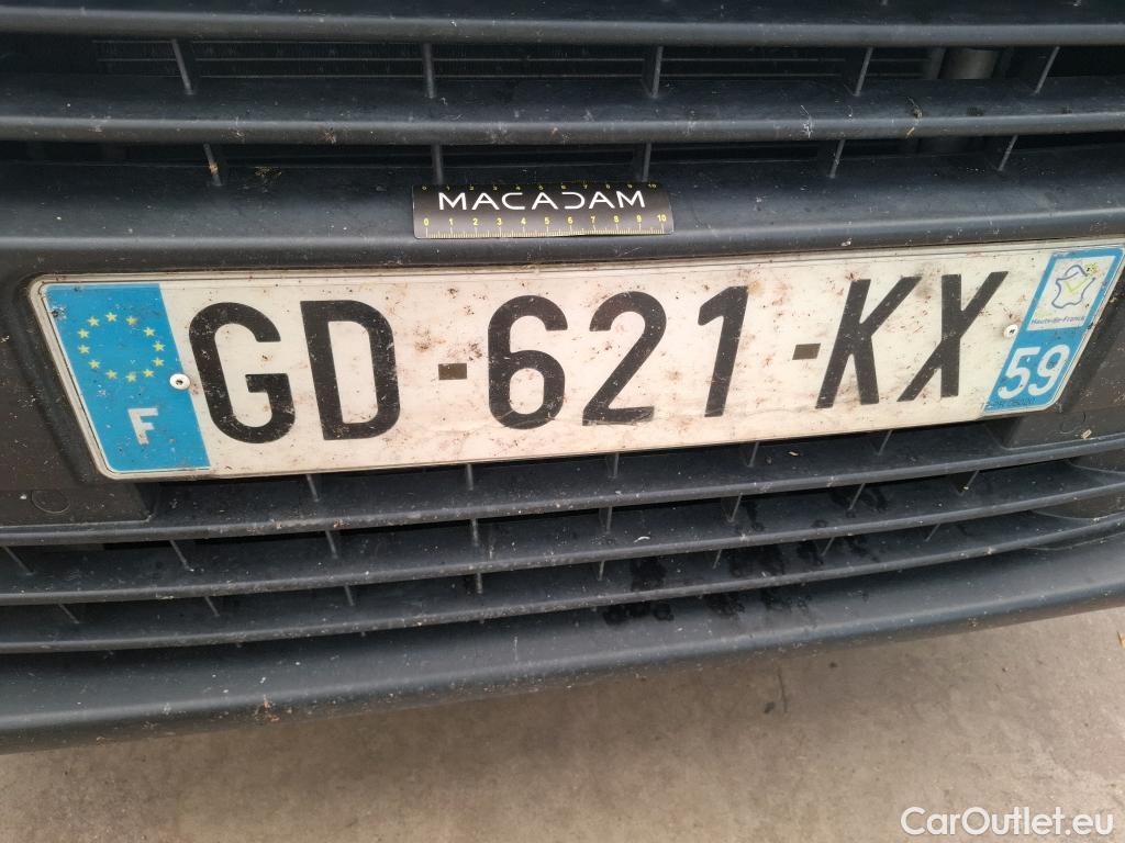  Peugeot  Expert  Fourgon Asphalt Standard 1.5 HDi 120CV BVM6 E6d #17