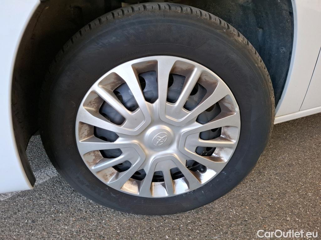  Toyota  Proace TOYOTA  City / 2019 / 4P / Fourgonnette 1.5 Medium 100 D-4D Business #56