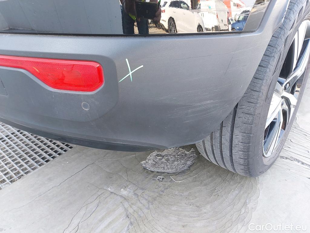  Volvo  XC 40 VOLVO XC40 / 2017 / 5P / todoterreno 1.5 T4 Twin Recharge R-Design Auto #9
