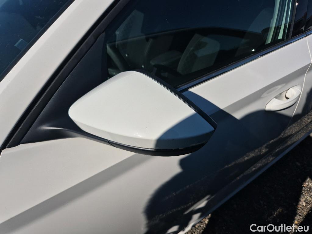  Skoda  Scala SKODA  / 2019 / 5P / berlina con portón  1.0 TSI 70 KW (95 CV) Emotion #15