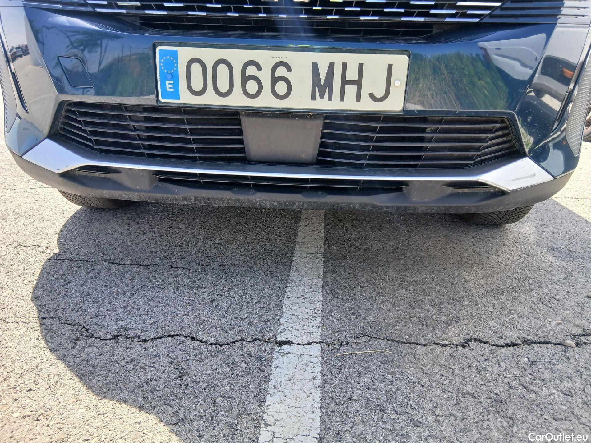  Peugeot  3008 PEUGEOT  / 2020 / 5P / todoterreno 1.2 PureTech 96KW S&S Active Pack #8