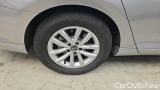  Volkswagen  Passat 2.0 TDI SCR DSG Business Variant #10
