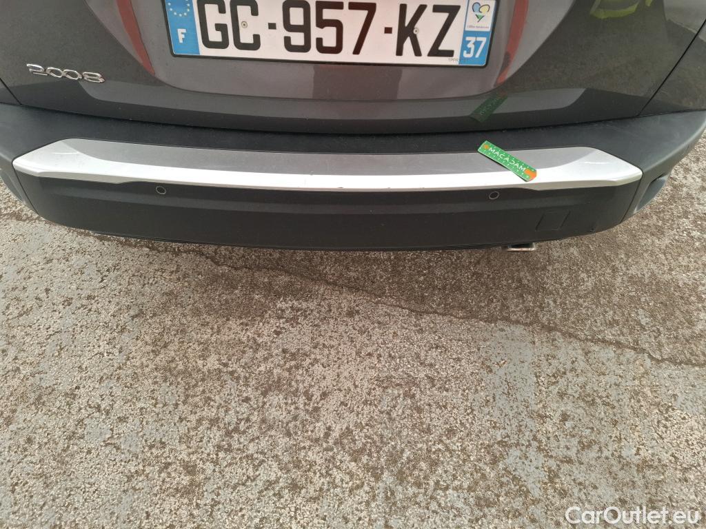  Peugeot  2008  Allure Business 1.5 HDi 110CV BVM6 E6d #17