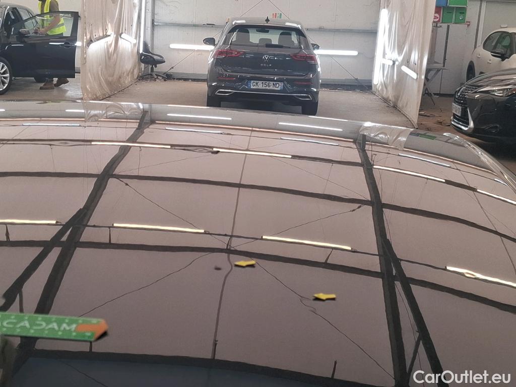  Volkswagen  Golf  VOLKSWAGEN / 2020 / 5P / Berline 2.0 TDI SCR 116 DSG LIFE PLUS #8