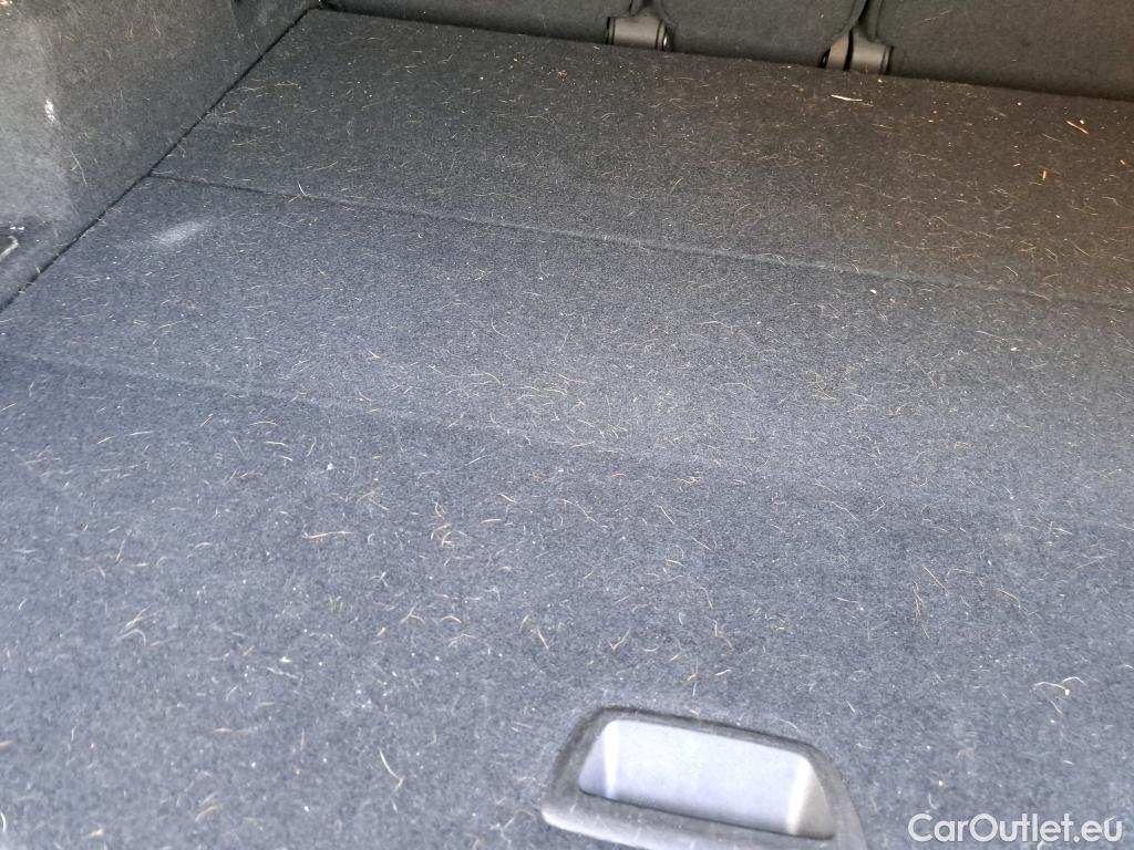  Bmw  X1 BMW  / 2019 / 5P / todoterreno sDrive18d Business #28