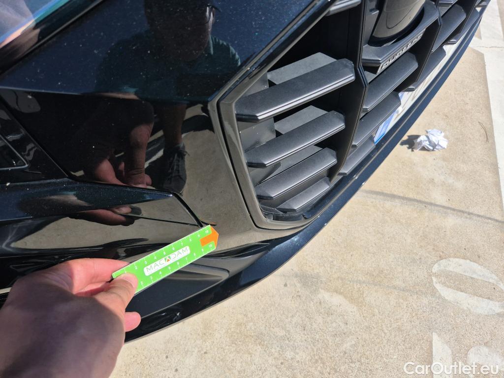  Audi  Q8 AUDI  / 2018 / 5P / todoterreno 55 TFSIe 280kW Black Line Pl quattro tip #15