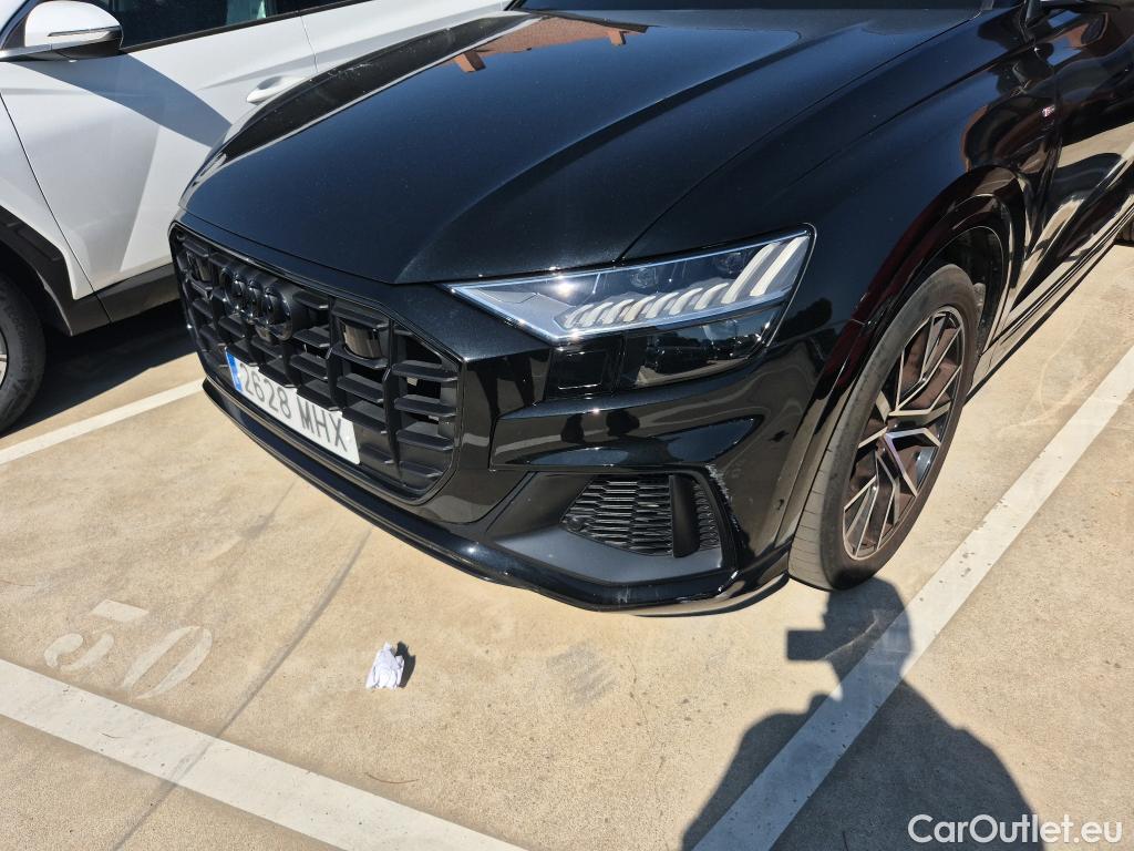  Audi  Q8 AUDI  / 2018 / 5P / todoterreno 55 TFSIe 280kW Black Line Pl quattro tip #13