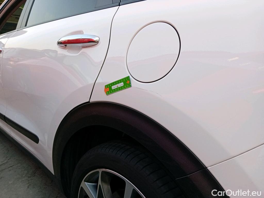  KIA  Niro KIA  / 2019 / 5P / crossover 1.6 GDi HEV 104kW (141CV) Emotion (AC) #11