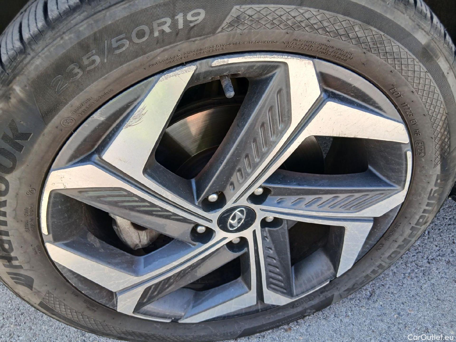  Hyundai  Tucson HYUNDAI  / 2020 / 5P / todoterreno 1.6 TGDI PHEV 195kW Maxx Auto 4X4 #14