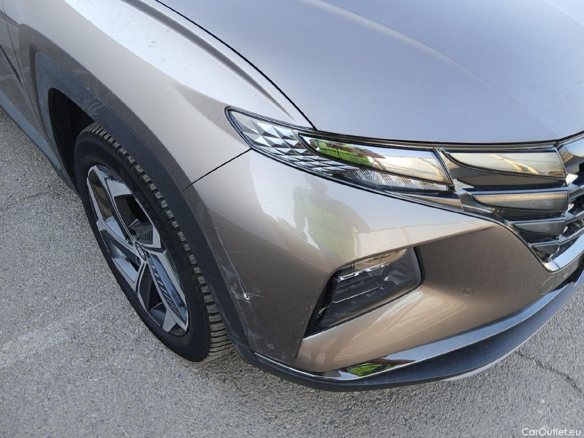  Hyundai  Tucson HYUNDAI  / 2020 / 5P / todoterreno 1.6 TGDI PHEV 195kW Style Auto 4x4 #2