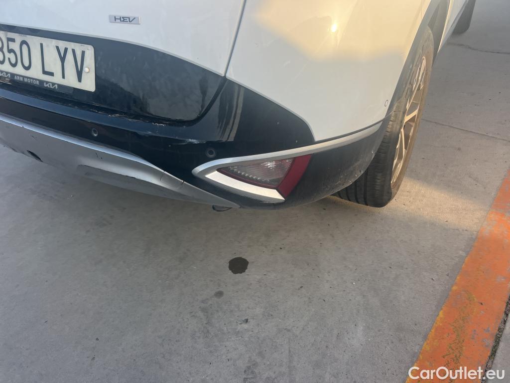  KIA  Sportage KIA  / 2022 / 5P / todoterreno 1.6 T-GDi HEV 171kW (230CV) Tech 4X2 #2