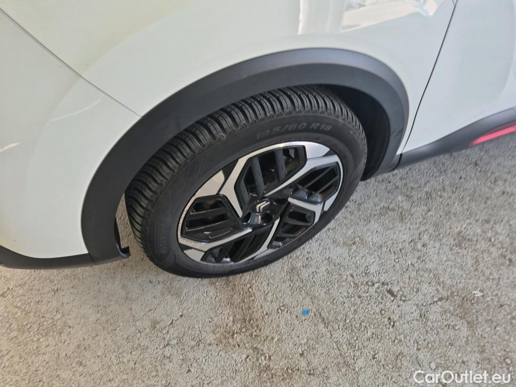 Citroen  C4  Berlina Feel Pack 1.2 PureTech 130CV AT8 E6d #1