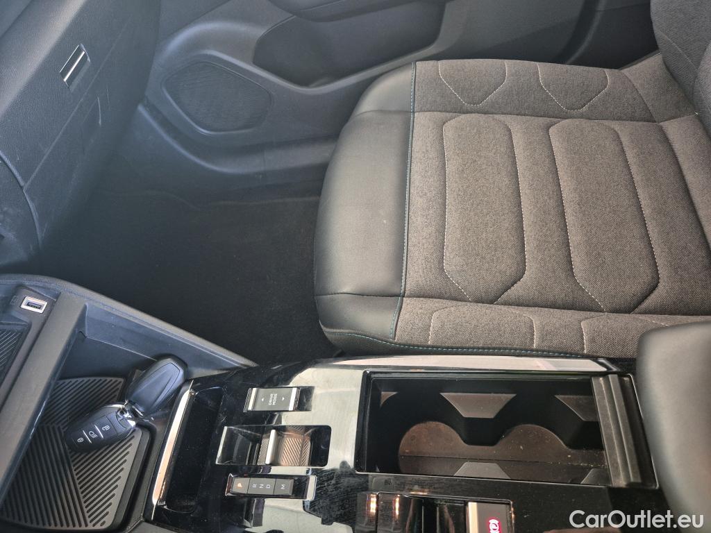  Citroen  C4  Berlina Feel Pack 1.2 PureTech 130CV AT8 E6d #17
