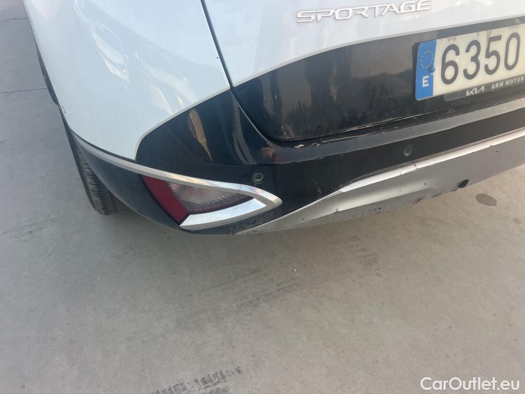  KIA  Sportage KIA  / 2022 / 5P / todoterreno 1.6 T-GDi HEV 171kW (230CV) Tech 4X2 #4