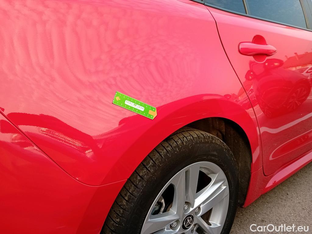  Toyota  Corolla TOYOTA  / 2019 / 5P / familiar 1.8 125H ACTIVE TECH E-CVT TOU SPORT #17