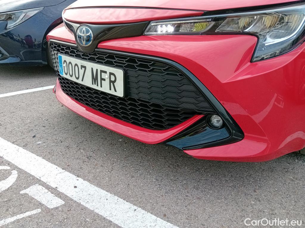  Toyota  Corolla TOYOTA  / 2019 / 5P / familiar 1.8 125H ACTIVE TECH E-CVT TOU SPORT #26