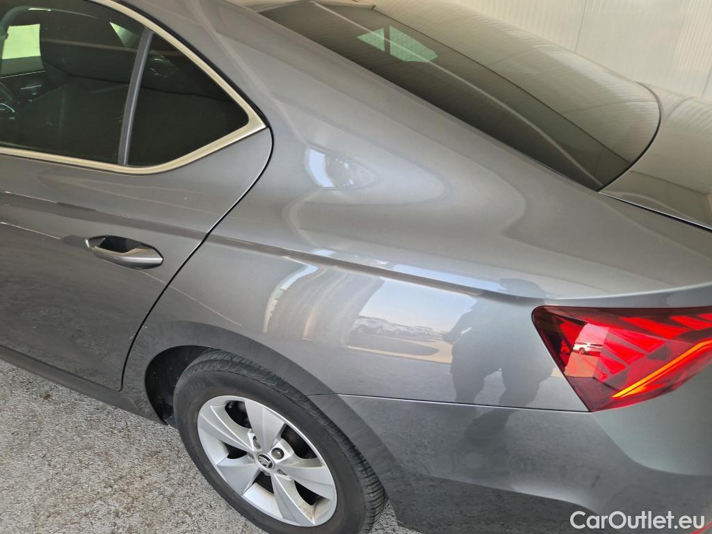  Skoda  Octavia SKODA  / 2020 / 5P / berlina con portón 2.0 TDI 110kW (150CV) Manual Ambition #13