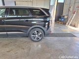  Peugeot  5008 PEUGEOT  / 2020 / 5P / SUV PURETECH TURBO 130 ALLURE S/S #61