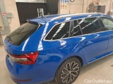  Skoda  Superb SKODA  WAGON / 2019 / 5P / STATION WAGON 2.0 TDI EVO 147KW LeK DSG 4WD #44