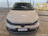  Volkswagen  Polo VOLKSWAGEN  / 2021 / 5P / BERLINA 1.0 TSI STYLE #23