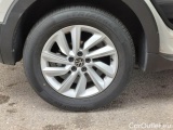  Volkswagen  T-CROSS VOLKSWAGEN  / 2019 / 5P / SUV 1.0 TSI 81KW STYLE #19