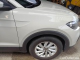  Volkswagen  T-CROSS VOLKSWAGEN  / 2019 / 5P / SUV 1.0 TSI 81KW STYLE #57